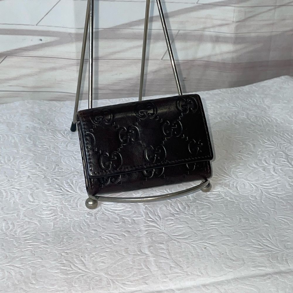 AUTHENTIC GUCCI GG Logo Leather 6 Key Wallet Brown